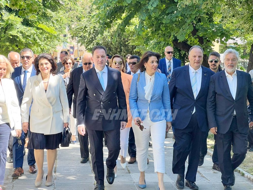 Παρουσία του Στέλιου Πέτσα οι εκδηλώσεις της 21ης Μαΐου (photos)