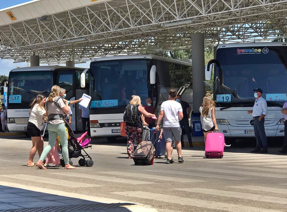 Record arrivals at Corfu Airport in June - Large number of delays