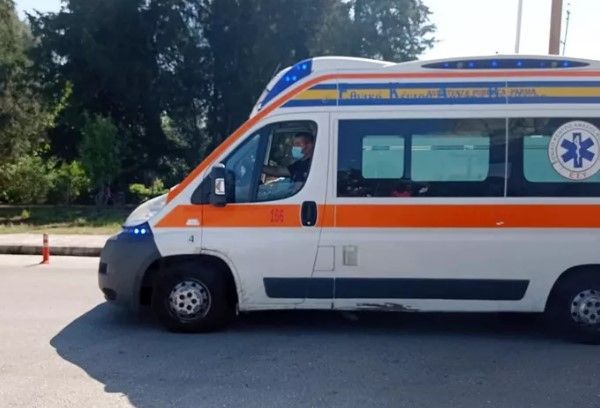 Two applicants submit bids in tender for 18 ambulances