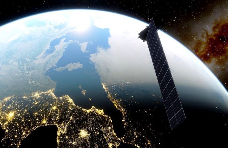 «Διαστημικές» ταχύτητες internet φέρνει στην Ελλάδα ο Έλον Μασκ