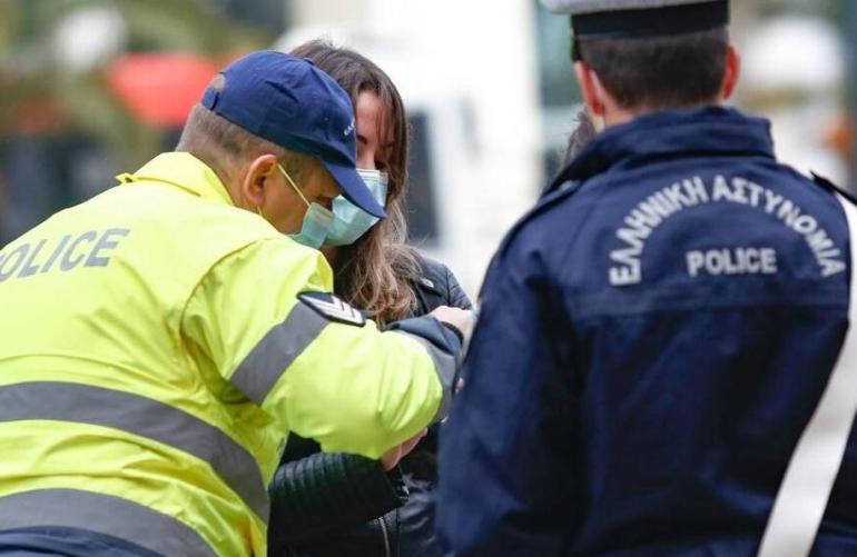 Δεκαέξι της Κυριακής τα πρόστιμα στην Κέρκυρα - Δεκατρία συνολικά στα άλλα νησιά