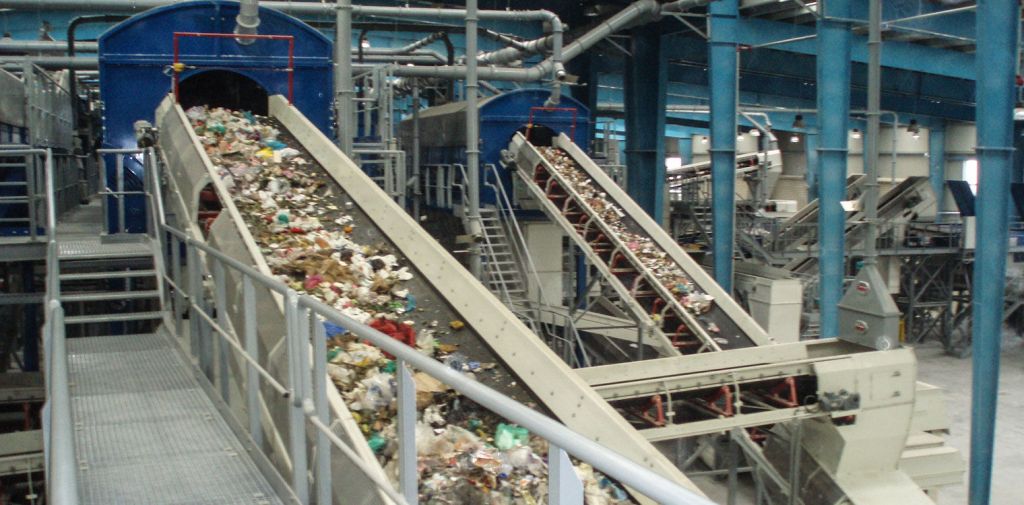 Which companies submitted bids for the Corfu waste management facility