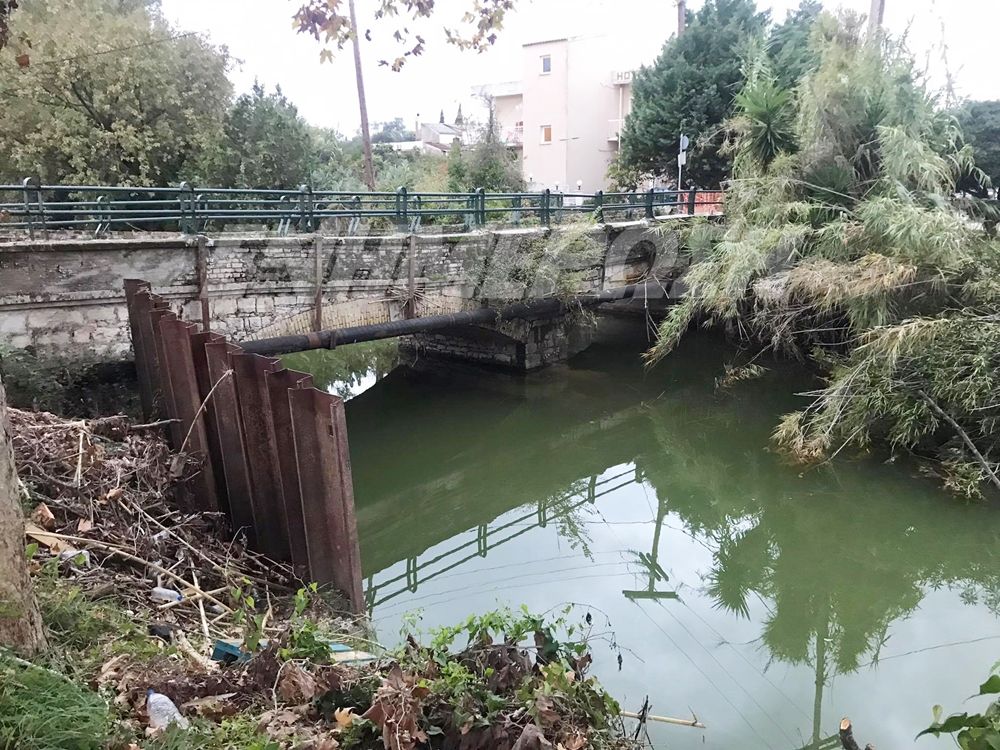 Στο ΚΑΣ η πρόταση των μηχανικών για αντιστήριξη της παλιάς γέφυρας του Ποταμού
