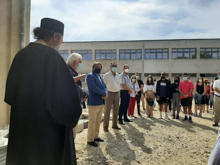 Στον συμβολικό Αγιασμό του 4ου Γενικού Λυκείου Κέρκυρας ο Αλ. Αυλωνίτης