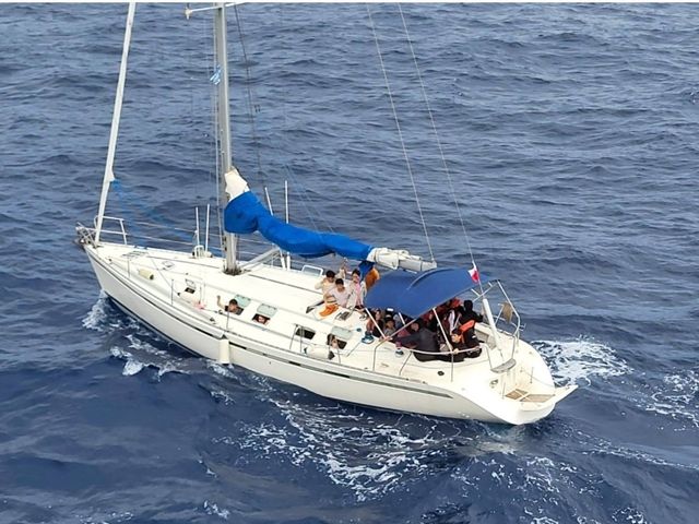 Four Turkish nationals arrested as traffickers of migrants rescued from sea off Paxos