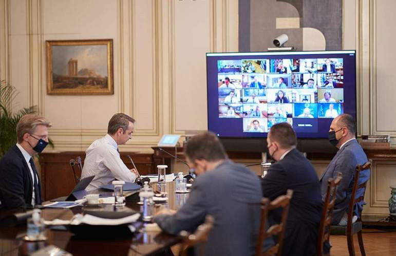 Μητσοτάκης: «Μοναδική ευκαιρία για ανασυγκρότηση της Εθνικής Οικονομίας»