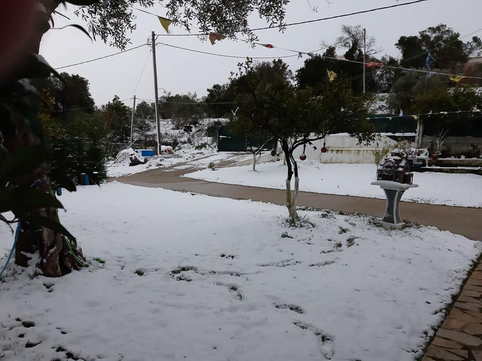 Η Μήδεια έφερε χιόνι στην Νότια Κέρκυρα - (photo)