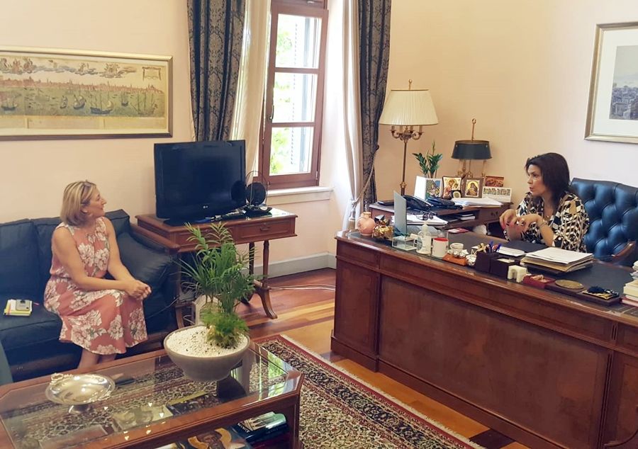Mayor Meropi Ydraiou meets with Australian Consul