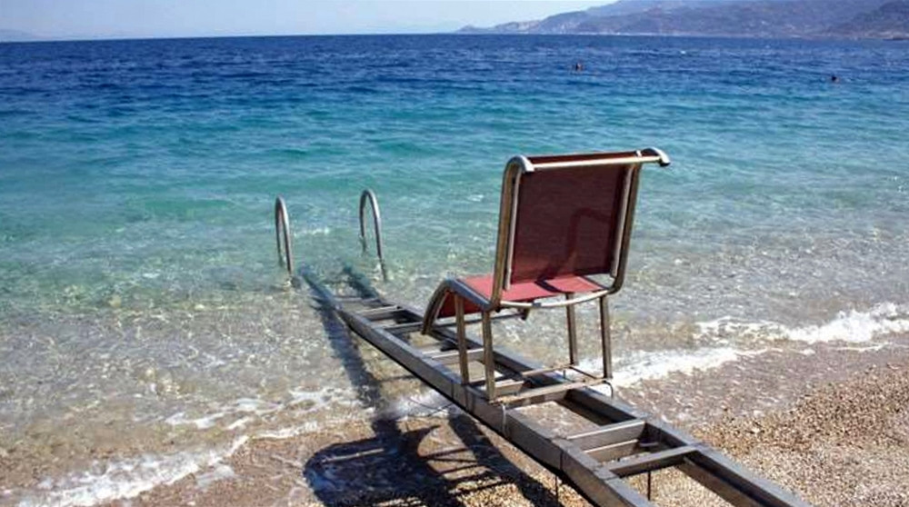 Πρώτη πανελλαδικά η Κέρκυρα σε παραλίες φιλικές για ΑμεΑ