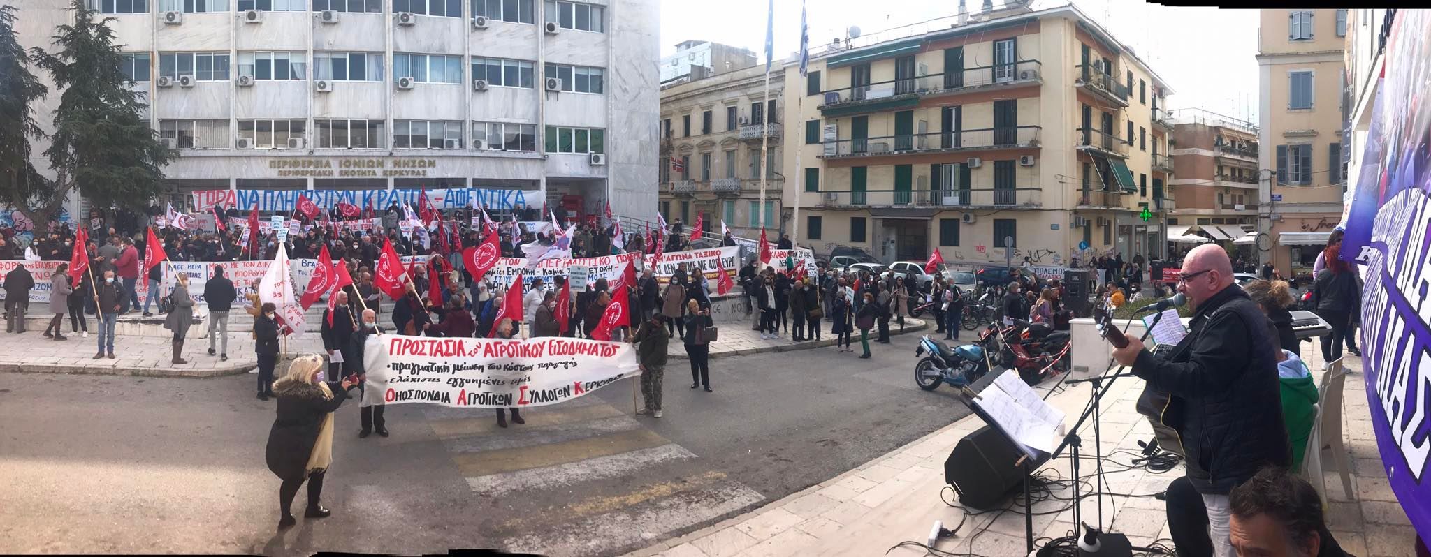 Κέρκυρα: Δυναμικό και μαζικό το συλλαλητήριο ενάντια στην ακρίβεια
