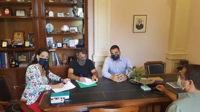 Υπεγράφη σύμβαση για την αντιμετώπιση έκτακτων φθορών οδικού δικτύου
