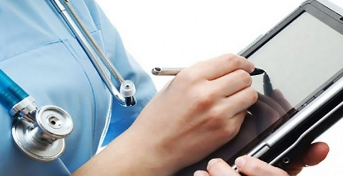 Νέες ηλεκτρονικές εφαρμογές και χρήση tablet στο Νοσοκομείο Κέρκυρας
