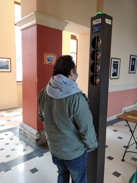 Temperature sensors at entrances to Town Hall and public service buildings