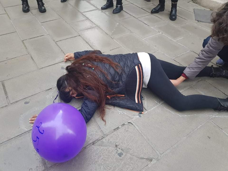 Η φωνή 13 δολοφονημένων γυναικών μέσα από τα κείμενα της Λ. Τσιρίδου