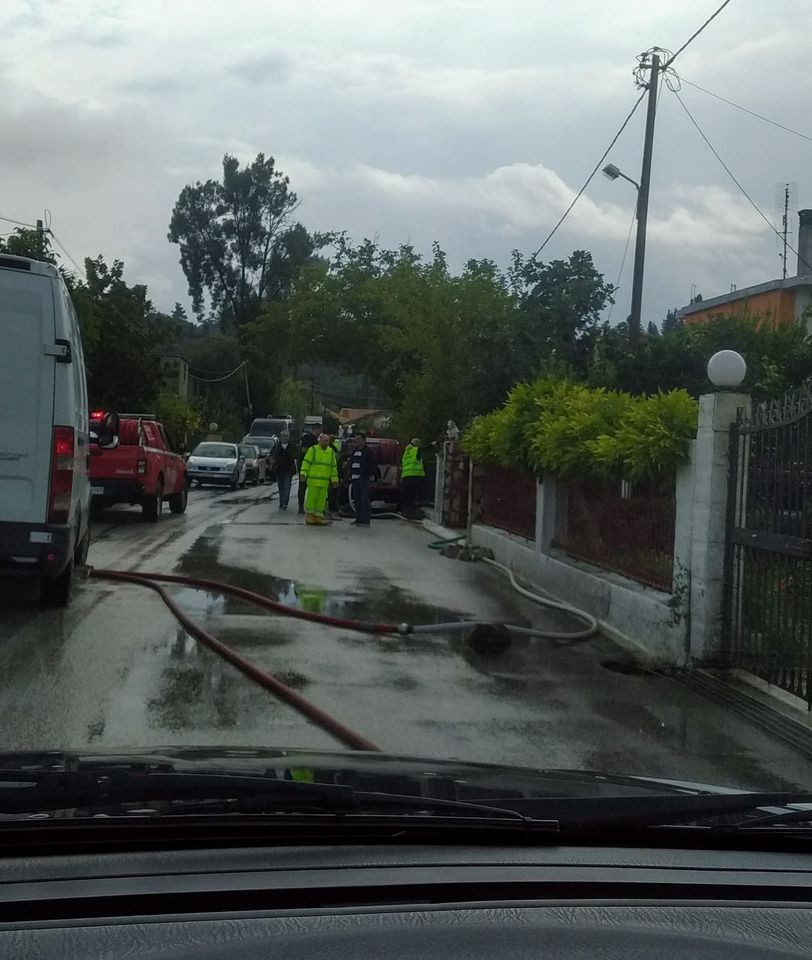 One lane closed on Ag.Prokopis-Chrysida road