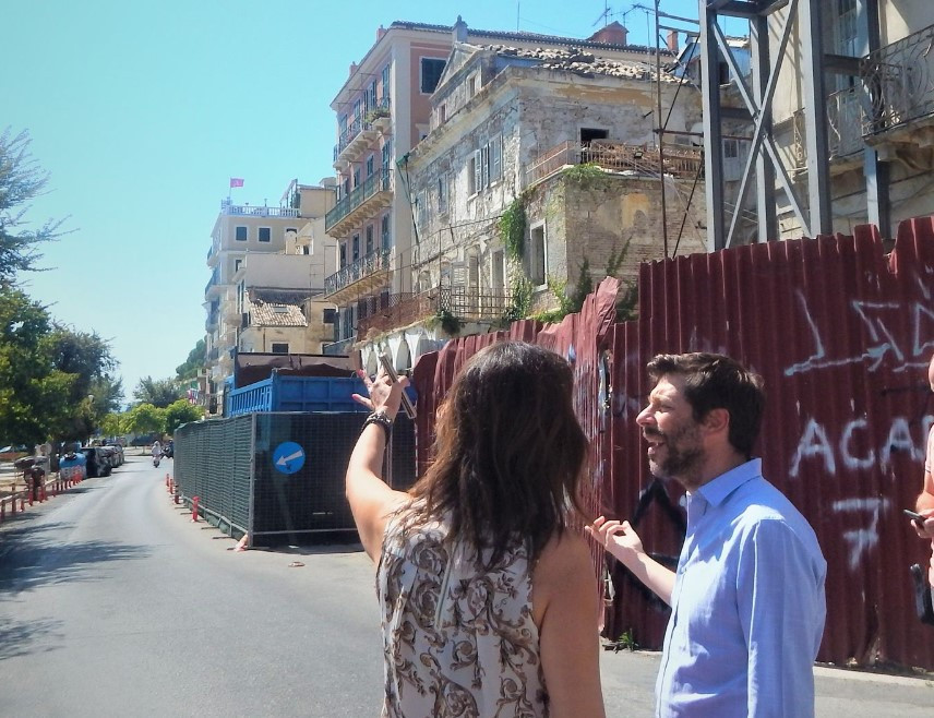 Νεράντζης: «Ευθύνη του Δήμου η εγκατάλειψη της εργολαβίας στο κτήριο Γιαλλινά»
